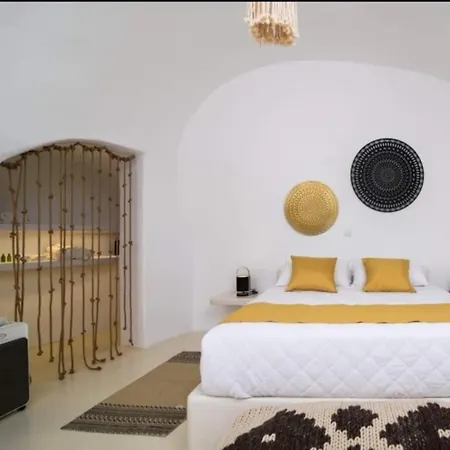 Irene City Villas Fira  Chambre photo