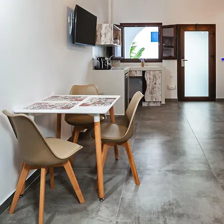 Irene City Villas Fira  Extérieur photo